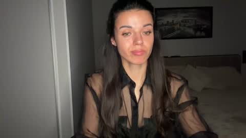 Snapshot of scarlet_daisy_ chatting on 06-09-26, 07:09 Sophie online show from 06-09-26, 07:09