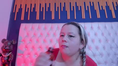 Scarlet  online show from 09-08-25, 07:35