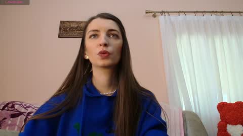 Snapshot of scarlet_rosse chatting on 04-27-26, 11:30 Scarlet online show from 04-27-26, 11:30