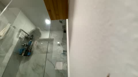 scarlet whisper online show from 11-04-25, 05:01