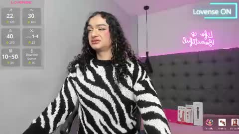 scarlet online show from 07-20-26, 10:39