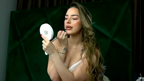 Scarlet online show from 02-07-26, 12:03