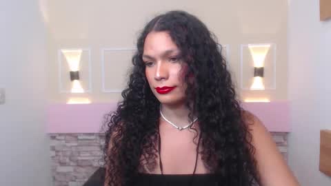 Scarlet Dream online show from 03-10-25, 11:16