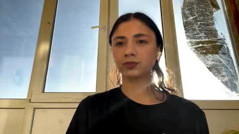 Snapshot of scarletgschwend chatting on 03-13-26, 01:29 Mary online show from 03-13-26, 01:29