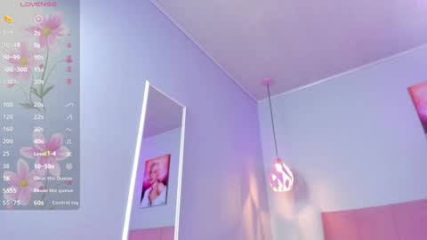 Scarlet  online show from 01-13-25, 10:25