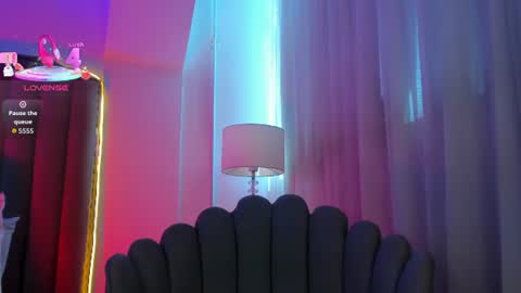              online show from 06-11-26, 08:18