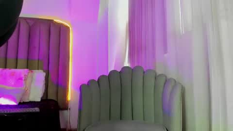              online show from 07-14-26, 06:13