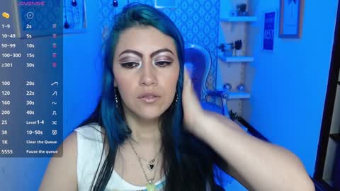 Snapshot of scarleth_bluee chatting on 02-07-25, 03:12 Scarleth online show from 02-07-25, 03:12