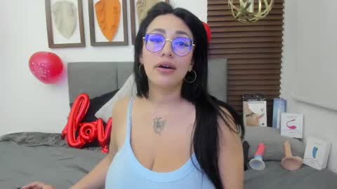 scarleth online show from 02-14-25, 08:21