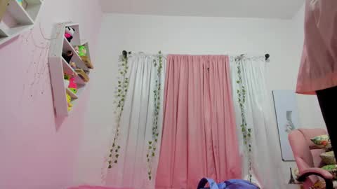 Scarletliz online show from 03-04-25, 12:01