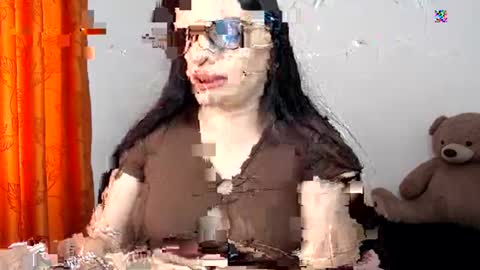 Snapshot of scarletlux_ chatting on 03-19-26, 06:01 Scarlet online show from 03-19-26, 06:01