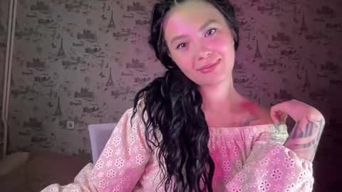 scarletpetal online show from 10-04-25, 10:35