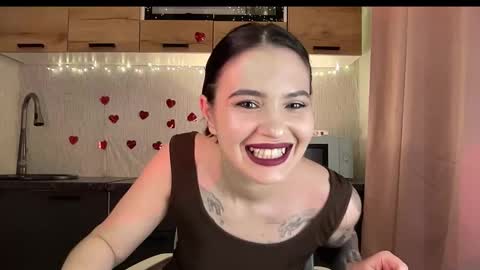 Snapshot of scarletpetal chatting on 03-01-26, 12:29 scarletpetal online show from 03-01-26, 12:29