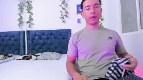 Scarlett y Dante online show from 05-30-26, 02:36