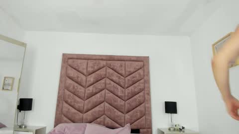 Snapshot of scarlett__noir chatting on 01-10-26, 07:48 scarlett__noir online show from 01-10-26, 07:48