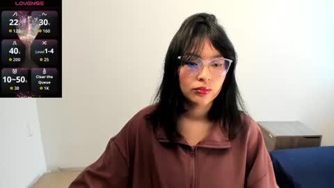 Snapshot of scarlett_blunt chatting on 08-06-26, 01:57 Scarlett Blunt online show from 08-06-26, 01:57