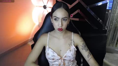 Snapshot of scarlett_buttock chatting on 01-18-25, 12:47 Scarlett online show from 01-18-25, 12:47