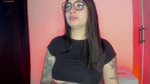 SCARLETT COLLINS online show from 06-22-26, 01:52