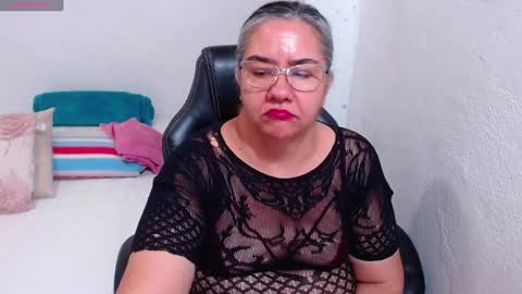 Scarlett  online show from 01-12-25, 04:21