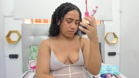 Snapshot of scarlett_fox20 chatting on 03-11-25, 12:17 scarlett_fox20 online show from 03-11-25, 12:17