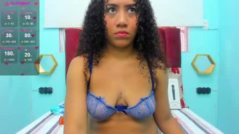 scarlett_fox20 online show from 04-21-26, 11:27