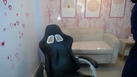 Snapshot of scarlett_jhonson_ch chatting on 06-24-26, 12:48 scarlett_jhonson_ch online show from 06-24-26, 12:48