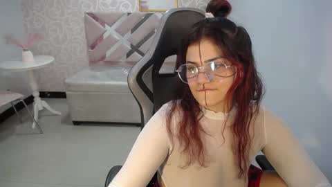 Snapshot of scarlett_jhonson_ch chatting on 06-25-26, 06:34 scarlett_jhonson_ch online show from 06-25-26, 06:34