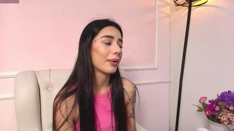 Lauren Scarlett online show from 12-01-25, 06:13