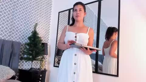 Snapshot of scarlett_moore_ chatting on 01-06-25, 06:52 Scarlett online show from 01-06-25, 06:52