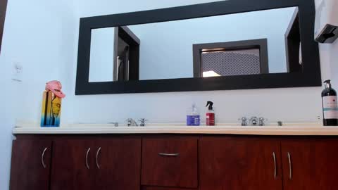 Snapshot of scarlett_moore_ chatting on 02-05-25, 01:44 Scarlett online show from 02-05-25, 01:44