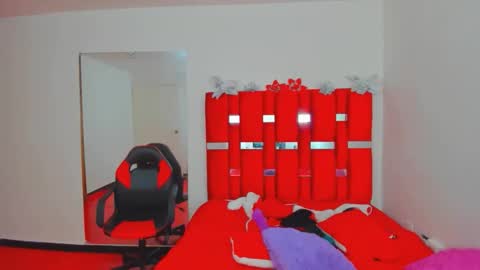 Snapshot of scarlett_red_11 chatting on 05-01-26, 04:55 scarlett_red_11 online show from 05-01-26, 04:55