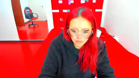 Snapshot of scarlett_red_11 chatting on 05-02-26, 05:07 scarlett_red_11 online show from 05-02-26, 05:07