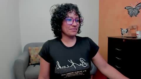 Scarlett sax online show from 06-24-26, 08:41