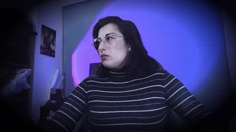 Snapshot of scarlett_sen chatting on 05-30-26, 02:03 Mistress Scarlett online show from 05-30-26, 02:03