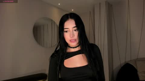 Snapshot of scarlettblaze1 chatting on 05-19-26, 12:00 Sacrlett Blaze online show from 05-19-26, 12:00