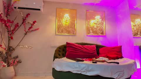 SCARLETTE online show from 04-21-26, 01:42