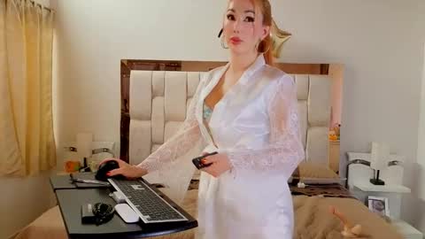 scarlette_tsunade online show from 03-28-26, 04:28