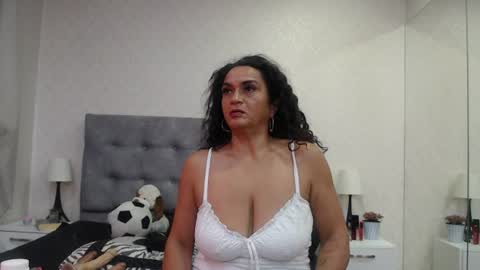 Snapshot of scarlettgreen_ chatting on 06-10-26, 11:09 Scartt online show from 06-10-26, 11:09