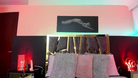 scarlettorres online show from 10-15-25, 06:30