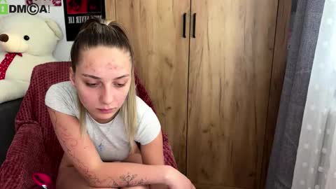 ScarlettSmithz online show from 09-19-25, 09:00