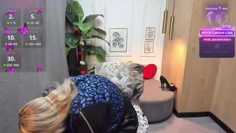 Snapshot of scarlettsoft chatting on 02-23-26, 05:38 Scarlett online show from 02-23-26, 05:38