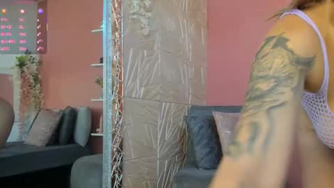 Snapshot of scarlettstorm_ chatting on 01-08-26, 08:44 Scarlet Storm online show from 01-08-26, 08:44