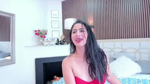 Snapshot of scarrlet_fox chatting on 04-17-26, 07:39 Scarlet online show from 04-17-26, 07:39