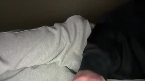 Snapshot of scb894682 chatting on 03-04-26, 05:41 Skinny College Boy online show from 03-04-26, 05:41