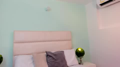 SCARLET online show from 02-27-26, 10:59