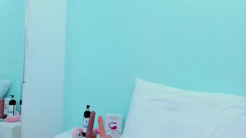 SCARLET online show from 04-19-26, 06:10