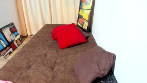 scenebrandy online show from 04-21-26, 02:51