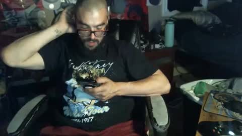 Snapshot of schemin10248 chatting on 05-18-26, 04:07 schemin10248 online show from 05-18-26, 04:07