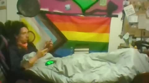 Snapshot of schnico chatting on 10-03-25, 03:47 schmidti online show from 10-03-25, 03:47