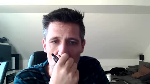 Snapshot of schnuckigeil chatting on 01-21-25, 02:37 Dildomen online show from 01-21-25, 02:37